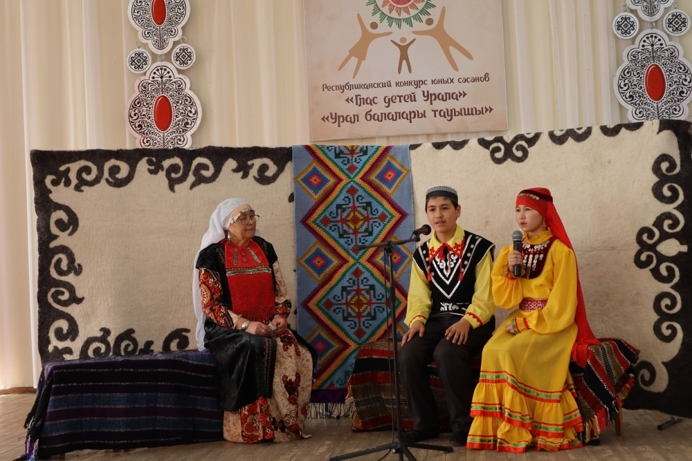 Йәш сәсәндәр ярышында кемдәр еңгән?