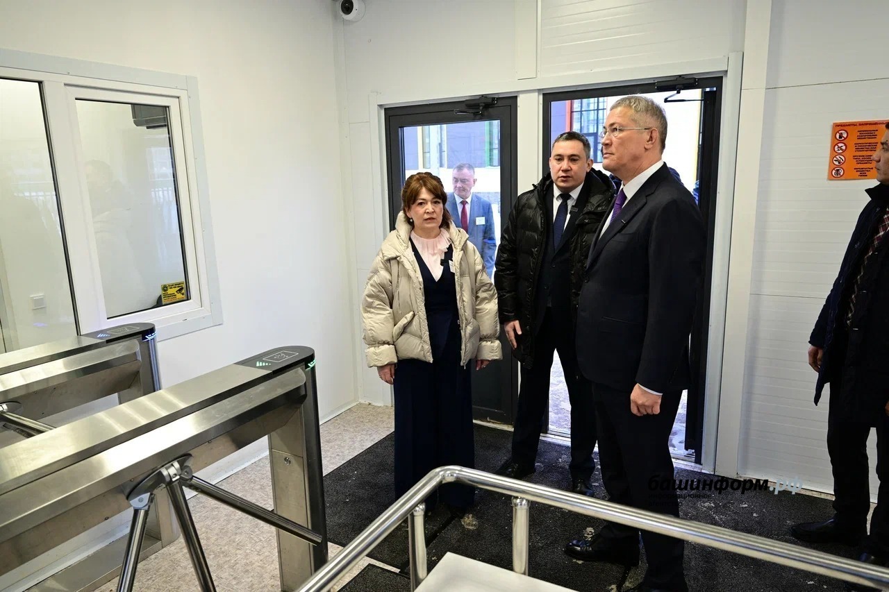 Волга буйы федераль округындағы иң ҙур мәктәп эшләй башланы