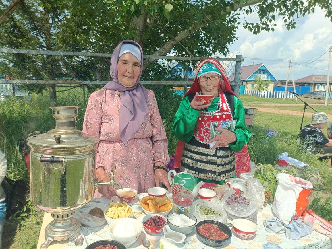 Балаларға оло байрам ойошторҙолар