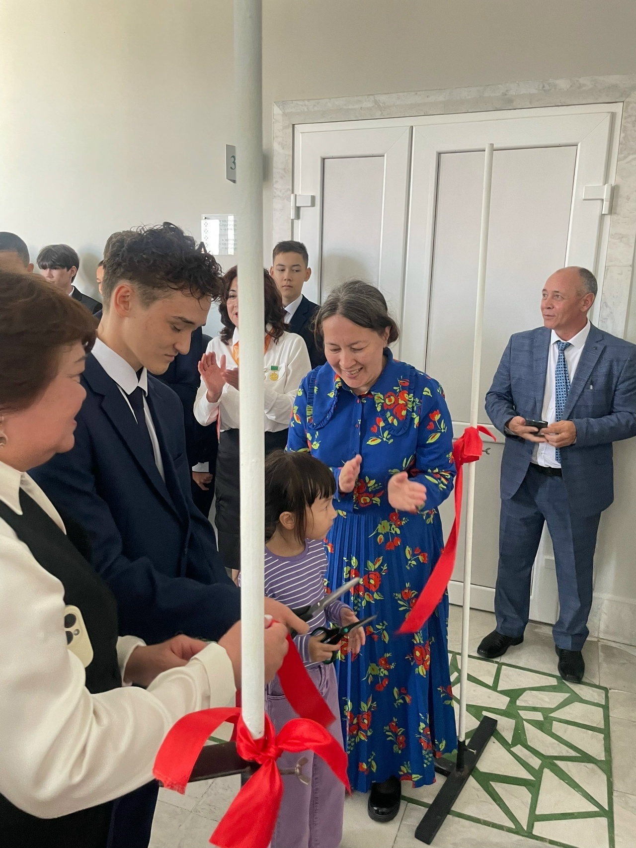 Күмертау гимназияһында Диҡҡәт Бураҡаев исемендәге кабинет асылды