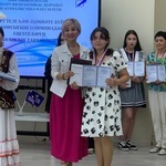 Киләсәгең ҡояшлы булһын, уңыштар һиңә, Элина!