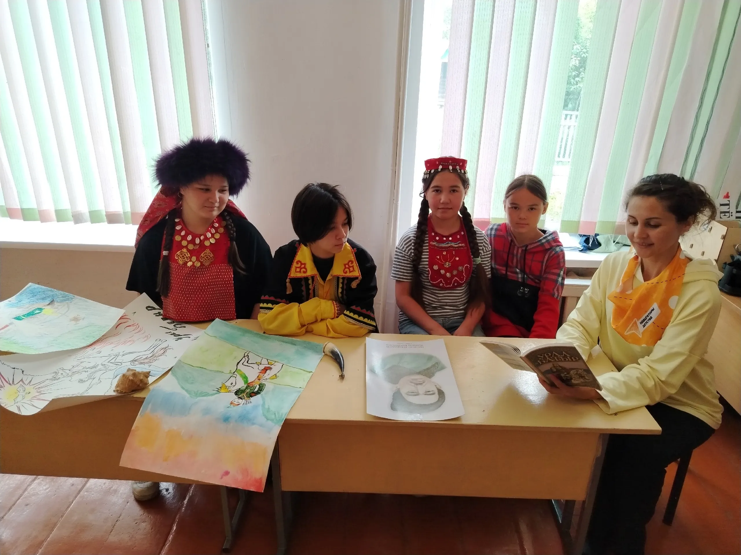 8 ИЮНЬ – “УРАЛ БАТЫР” ЭПОСЫ КӨНӨ. "Урал батыр" эпосы көнөн үткәрҙек