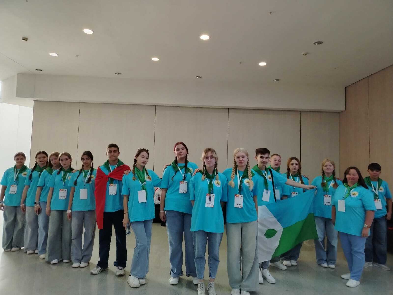 Бөгөн Конгресс-холл  “Торатау” ҙа Төбәк-ара “Башҡортостан Пионерҙары дуҫтарын йы