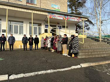 Асҡар мәктәбендә Герой партаһы асылды