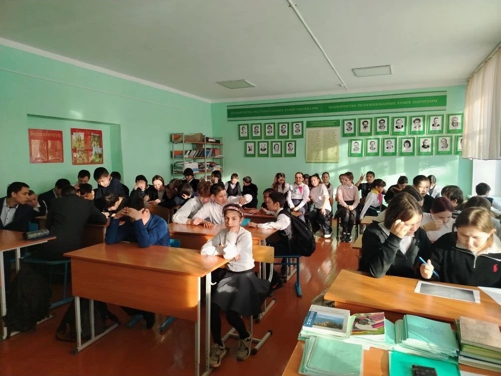 Бурлы мәктәбе уҡыусылары тәбиғәтте һаҡларға өйрәнә