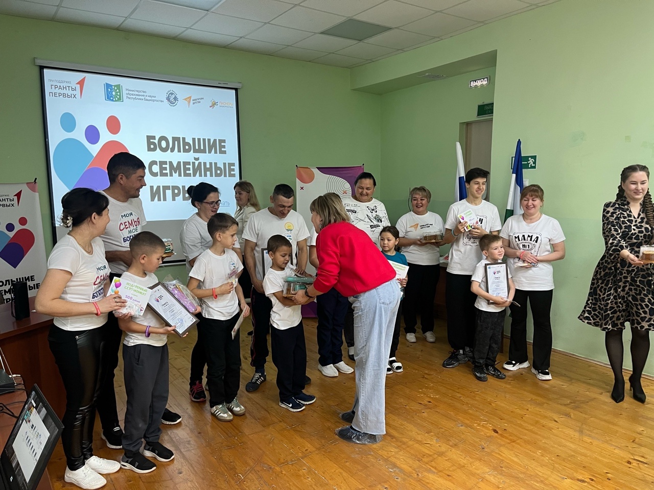 Ауылыбыҙҙа үткән Ғаилә уйындарында еңдек