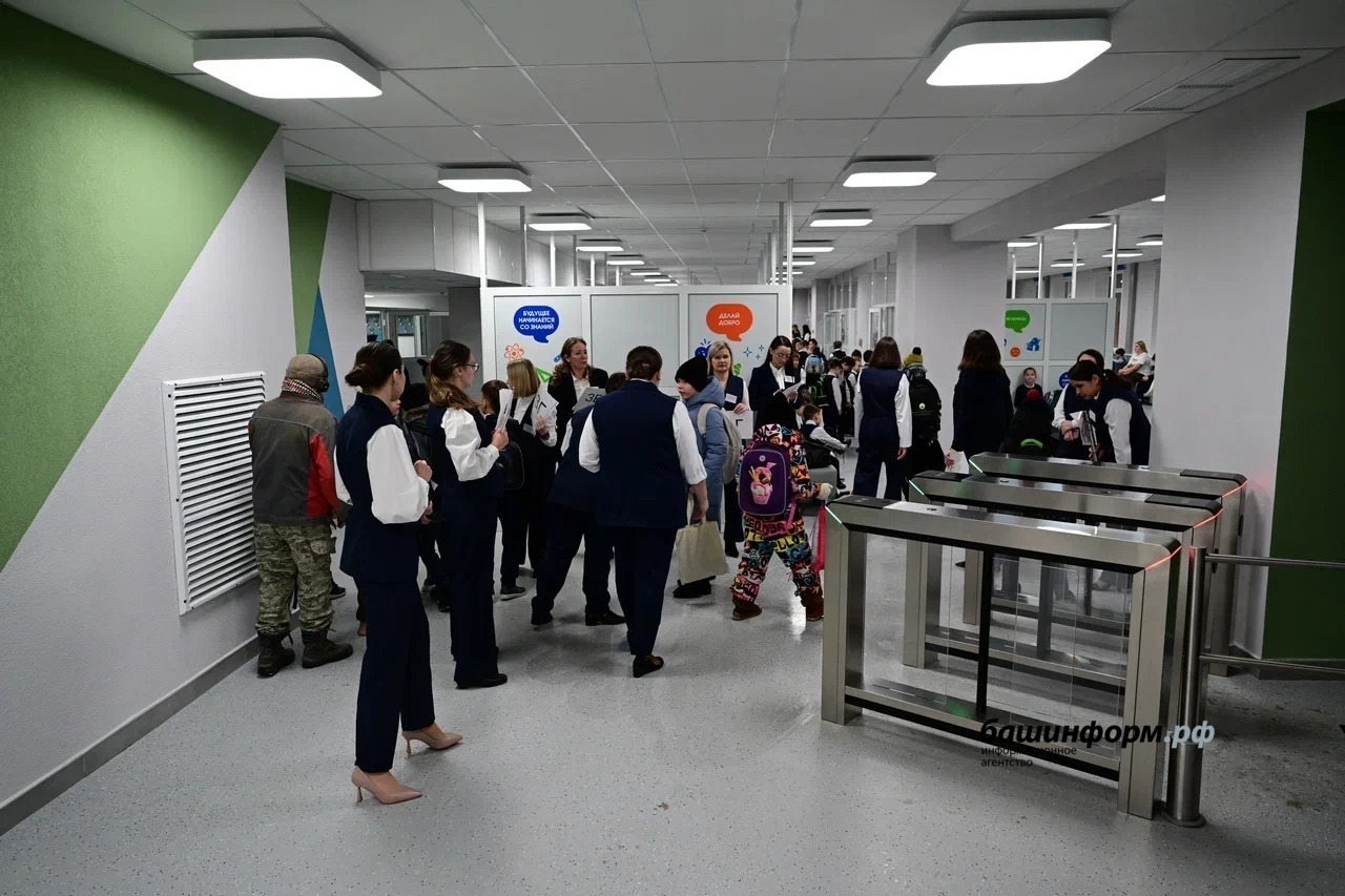 Волга буйы федераль округындағы иң ҙур мәктәп эшләй башланы