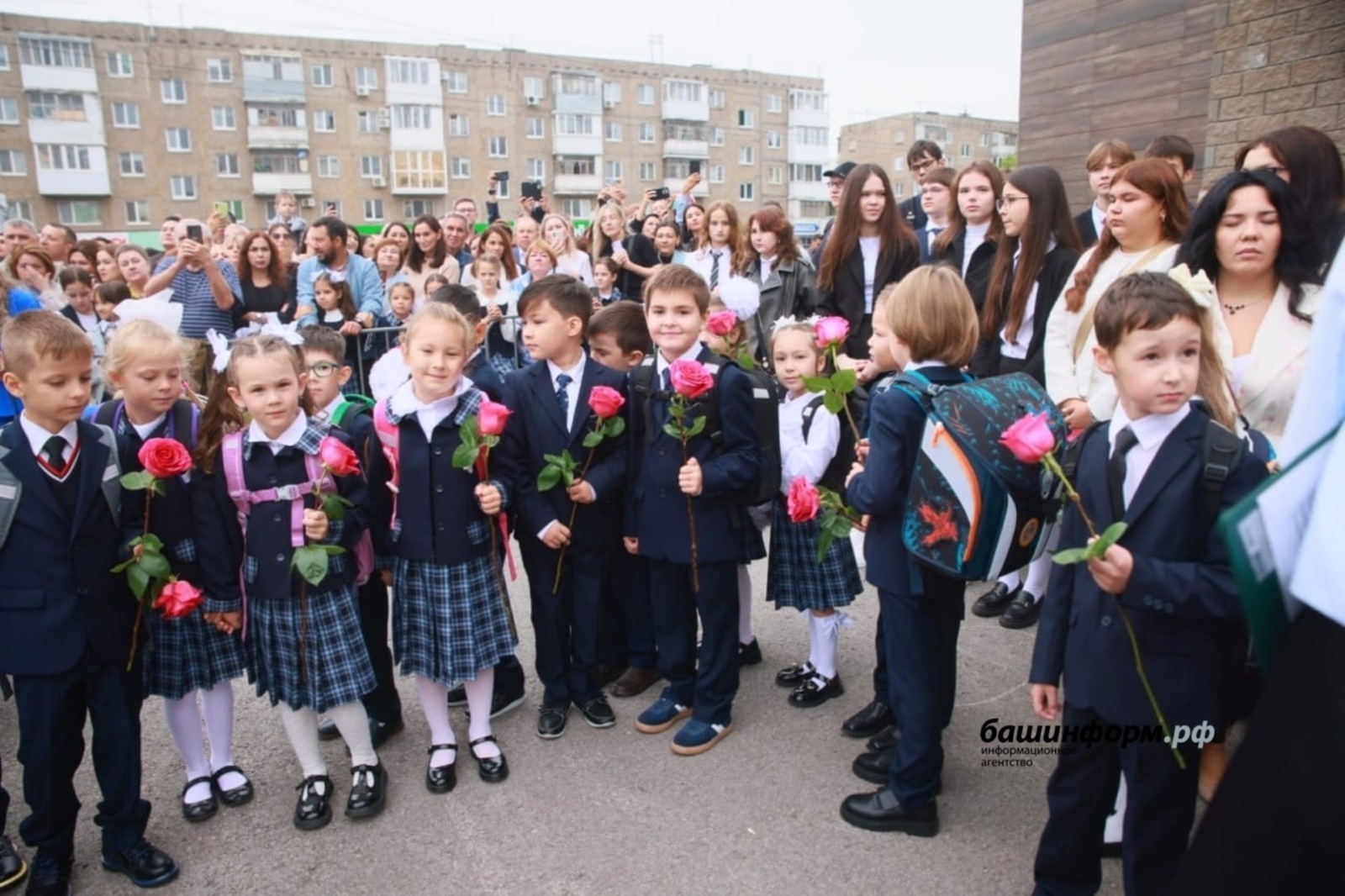 Башҡортостан Башлығы Белем көнө менән ҡотланы