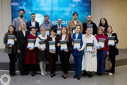 Ишембай  уҡыусылары диагност роботтар һәм аҡыллы кейемдәр яһай