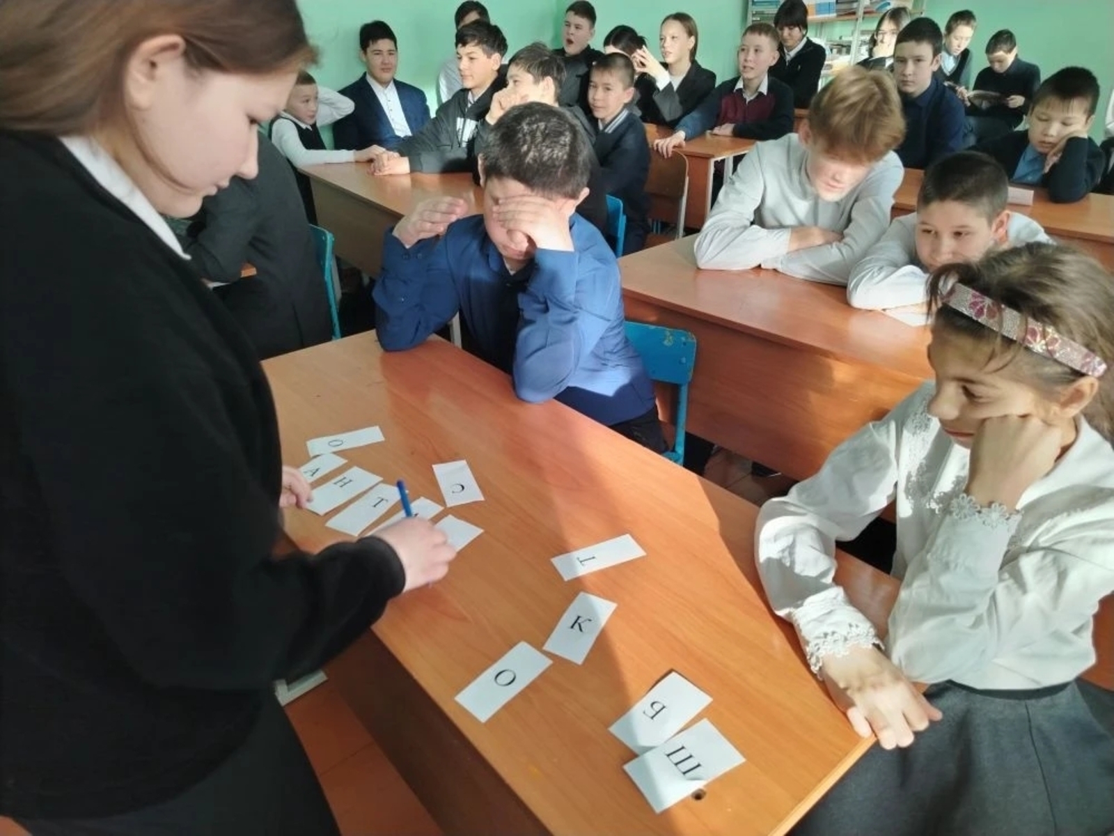 Бурлы мәктәбе уҡыусылары тәбиғәтте һаҡларға өйрәнә