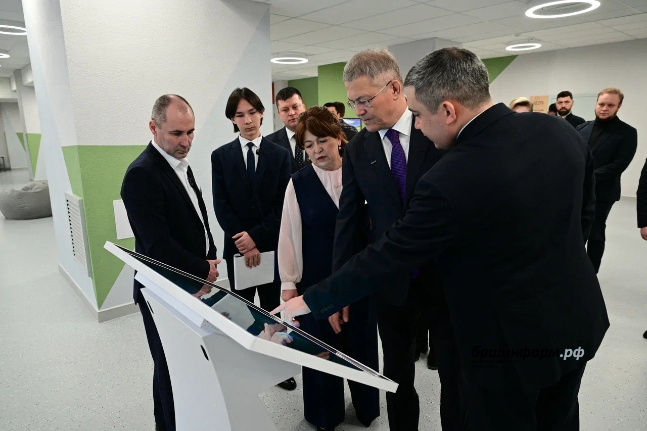 Волга буйы федераль округындағы иң ҙур мәктәп эшләй башланы