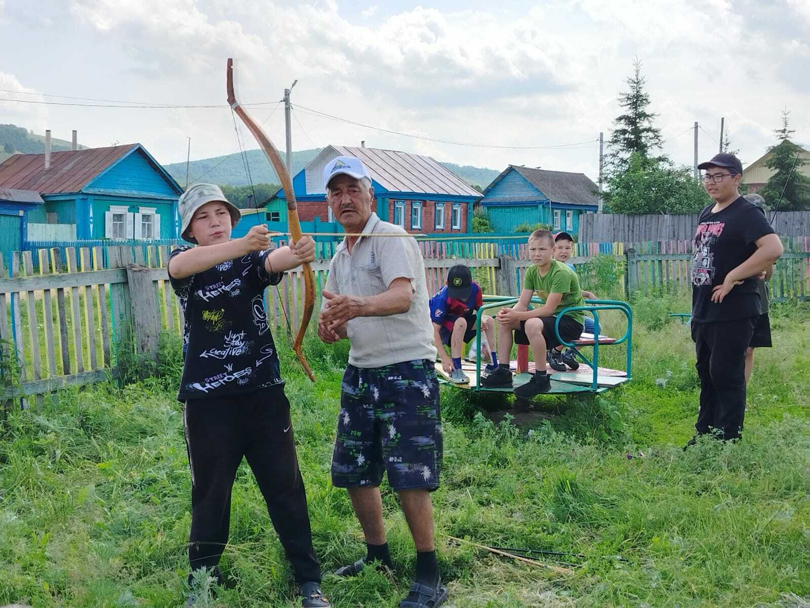 Балаларға оло байрам ойошторҙолар