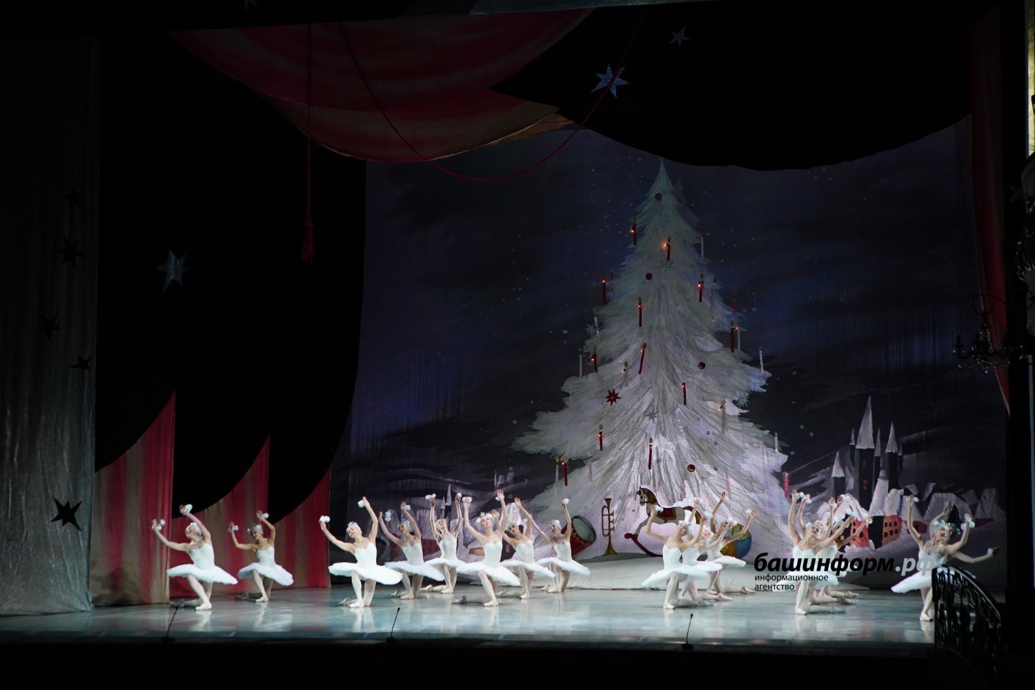 Өфөлә Аксаков шыршыһы үтте