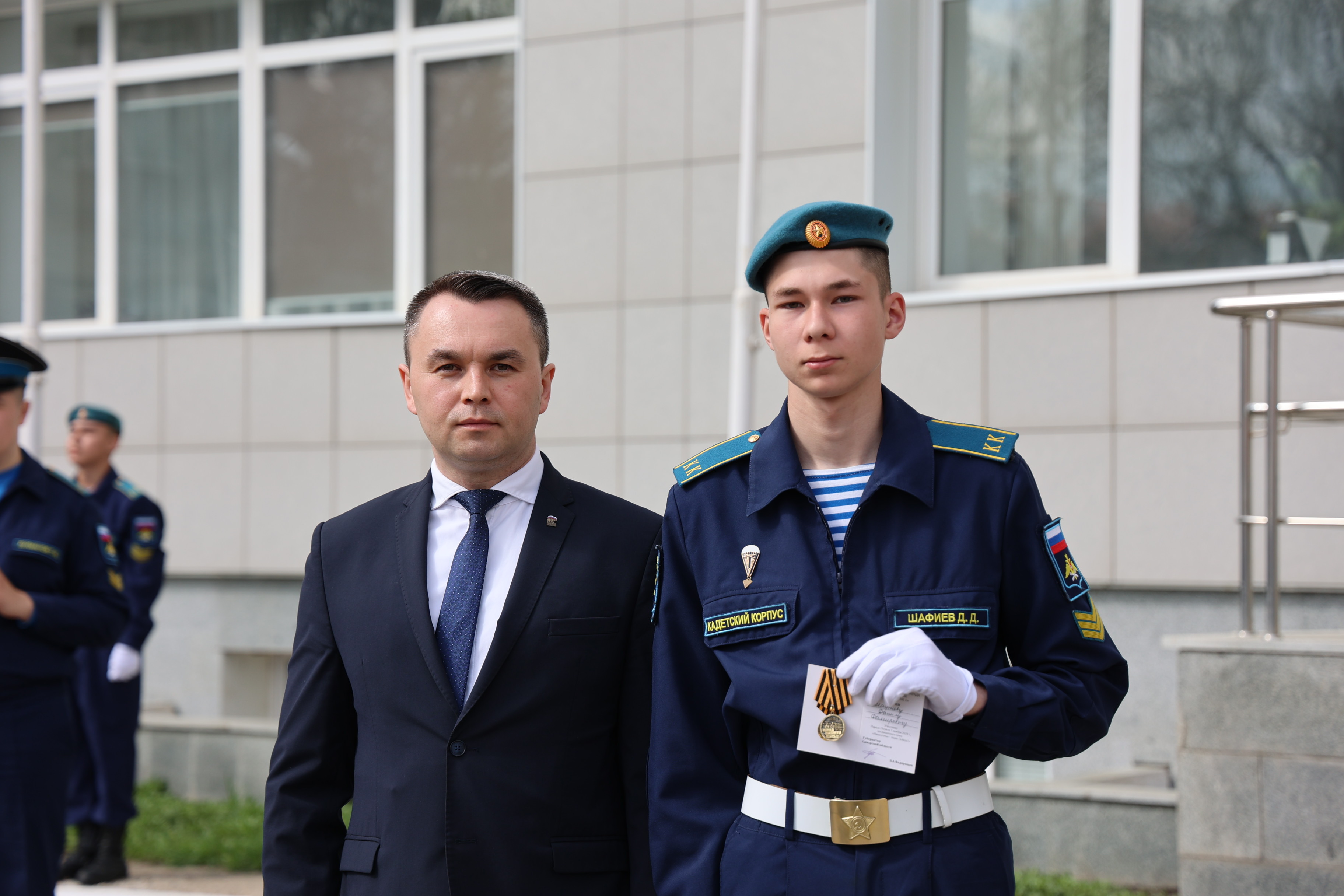 Кадеттарға – иҫтәлекле билгеләр