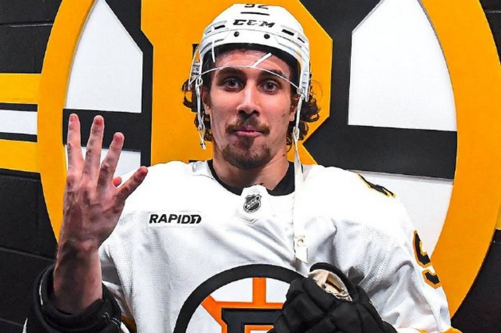 Марат Хөснөтдинов тарихҡа инде