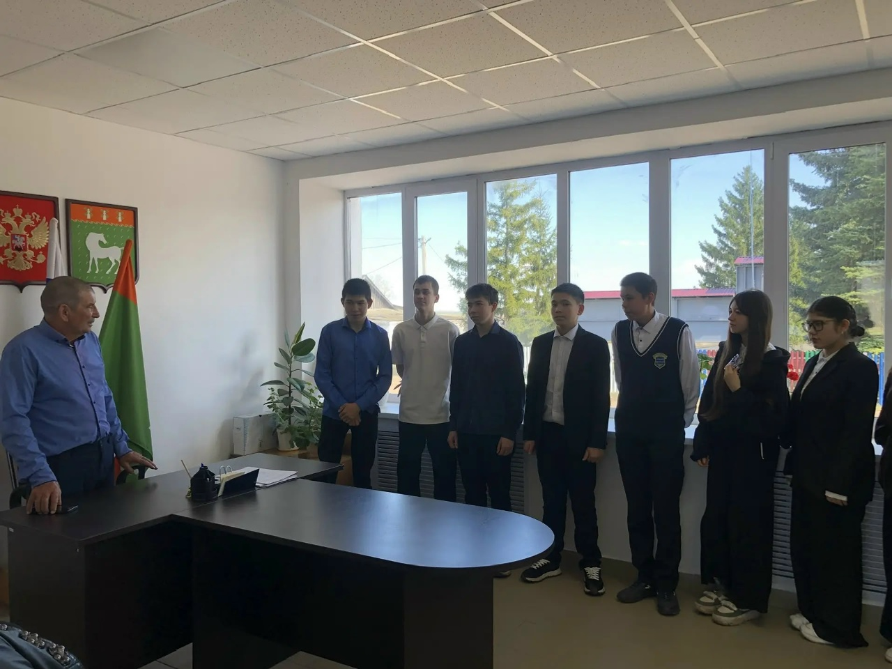 Дәүләкән лицей-интернаты уҡыусылары фермер хужалығына барған