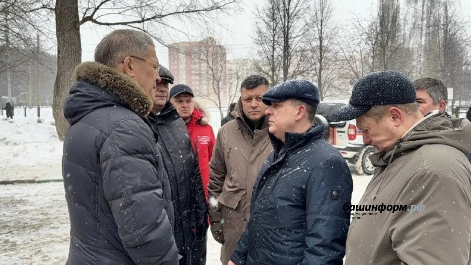 16-сы гимназияға Башҡортостан Башлығы Радий Хәбиров барған