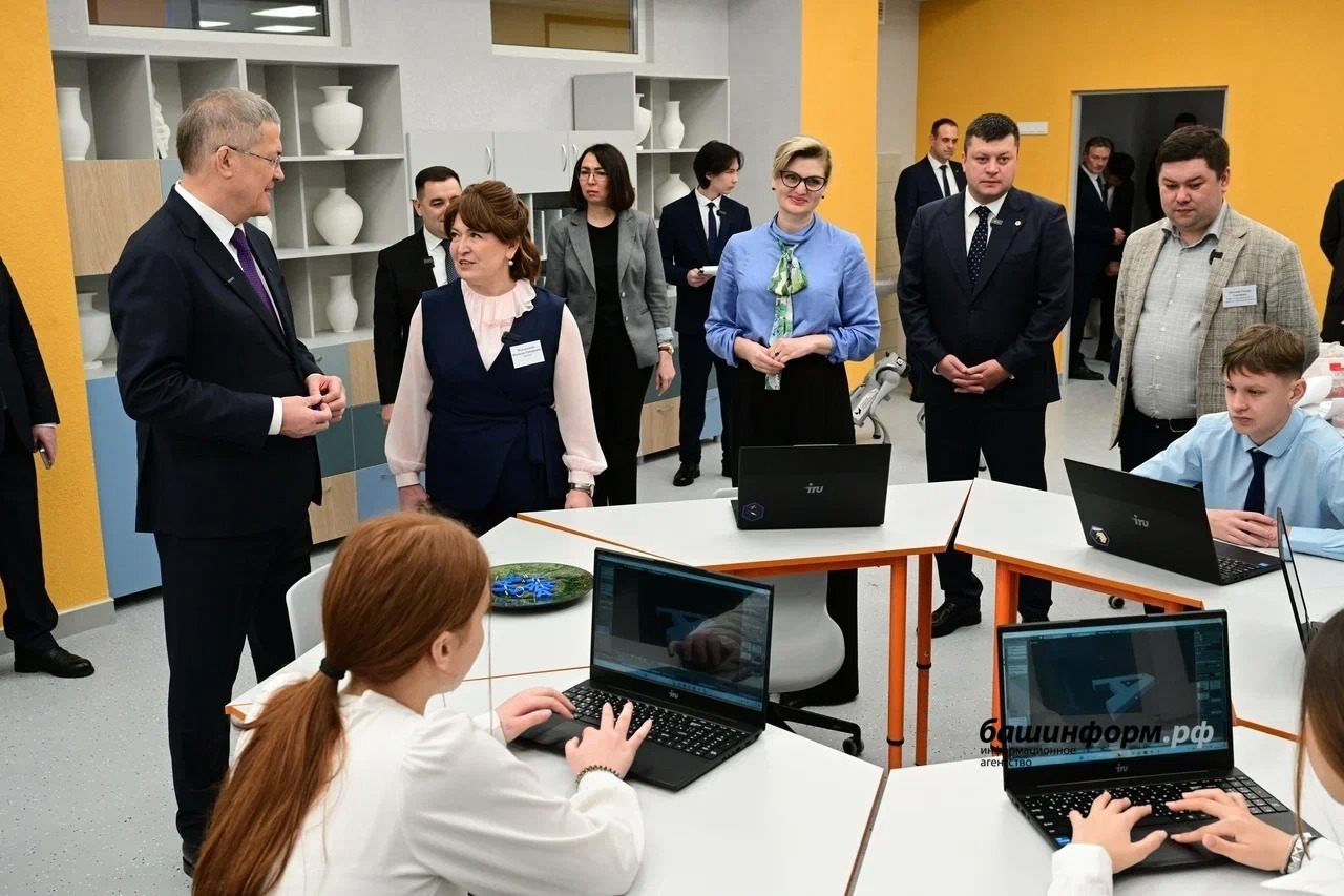 Волга буйы федераль округындағы иң ҙур мәктәп эшләй башланы