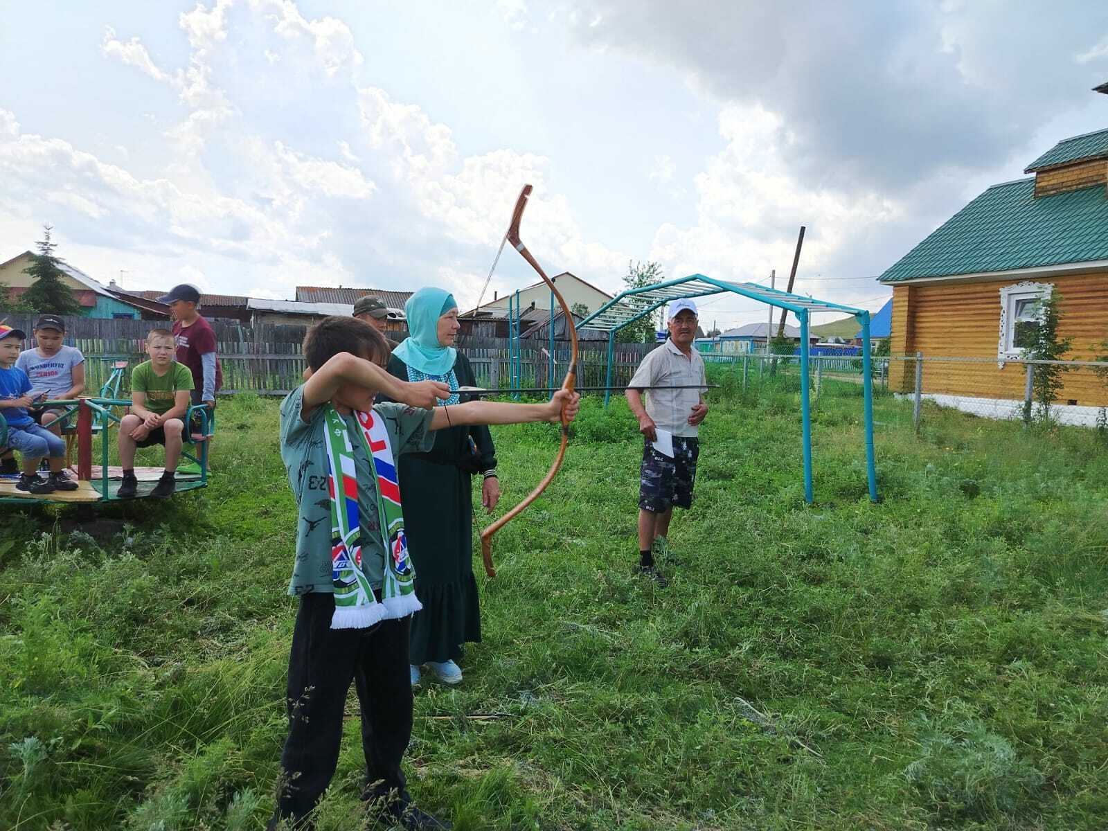 Балаларға оло байрам ойошторҙолар