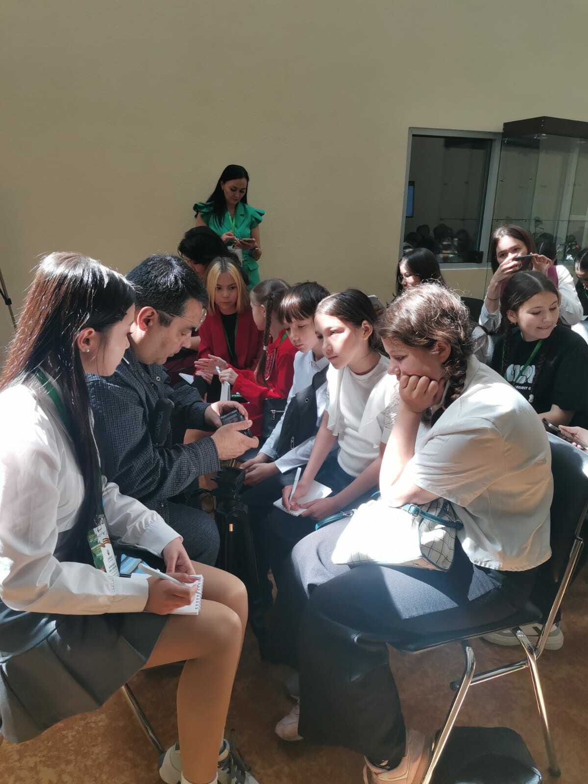 “Атайсал. Беҙҙекеләр!”