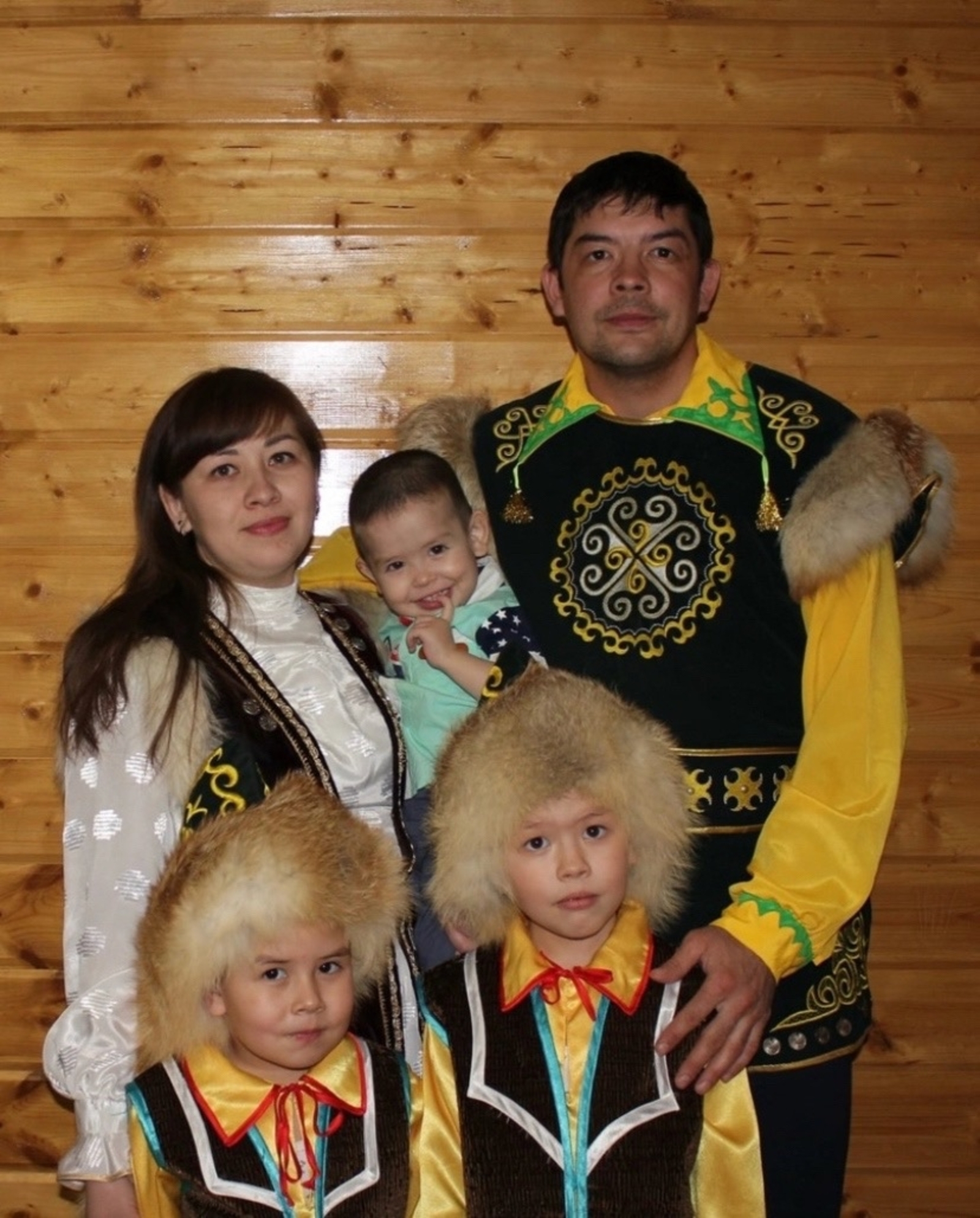 Мин бәхетле