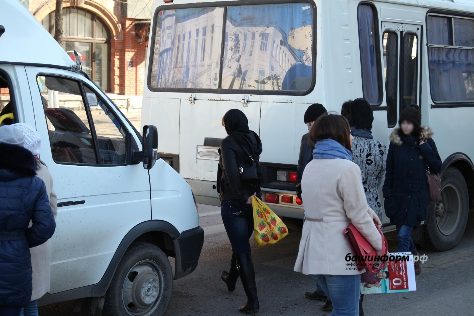 Автобустарҙа йөрөү ҡиммәтләнә