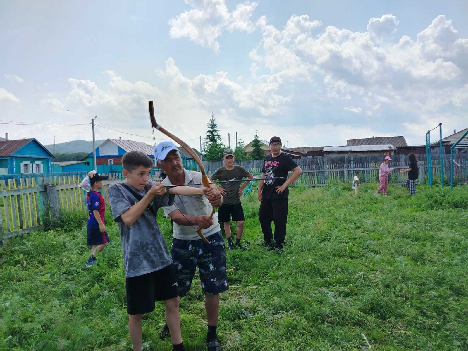 Балаларға оло байрам ойошторҙолар